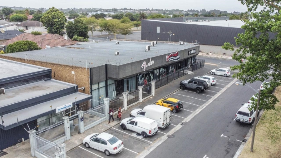 Commercial Property for Sale in Kempenville Western Cape